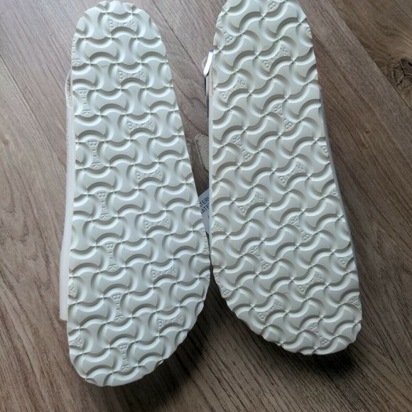 Birkenstock Milano Exquisite Leather Sandals - Picture 12 of 12